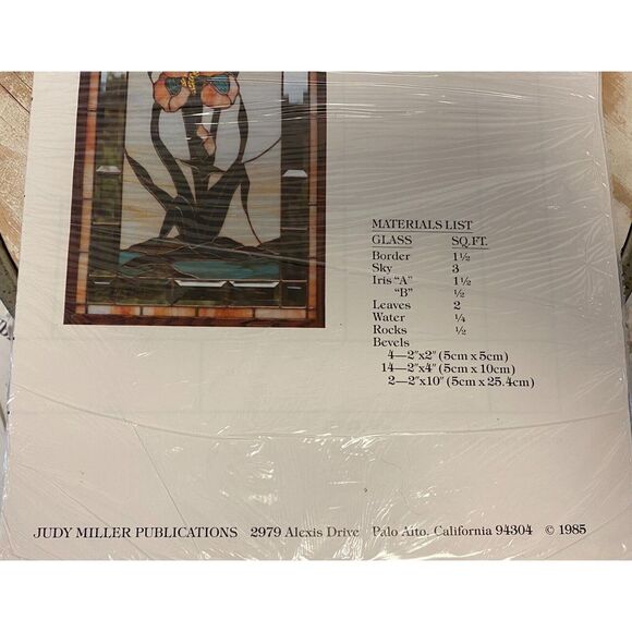 Vintage Judy Miller Publication Iris Floral Stained Glass Pattern 18"x32" HT-22 - Picture 5 of 6